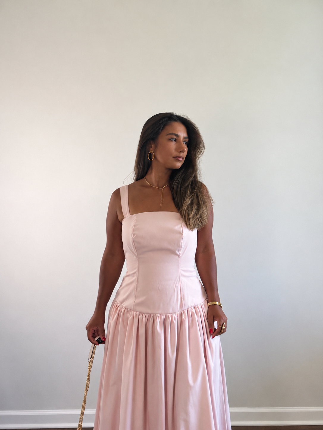 Rosé Elegance Midi Dress