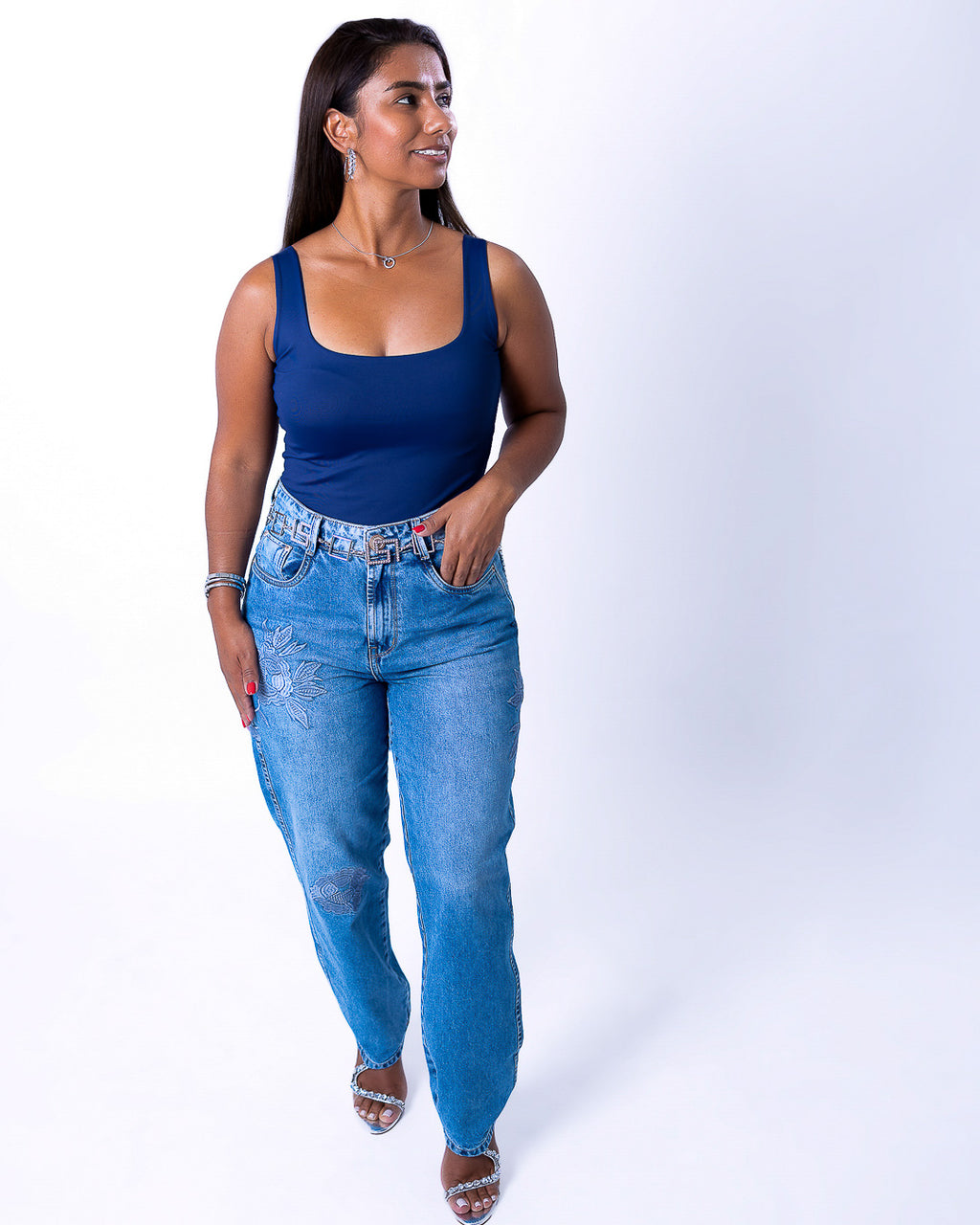 Embroidered Baggy Jeans