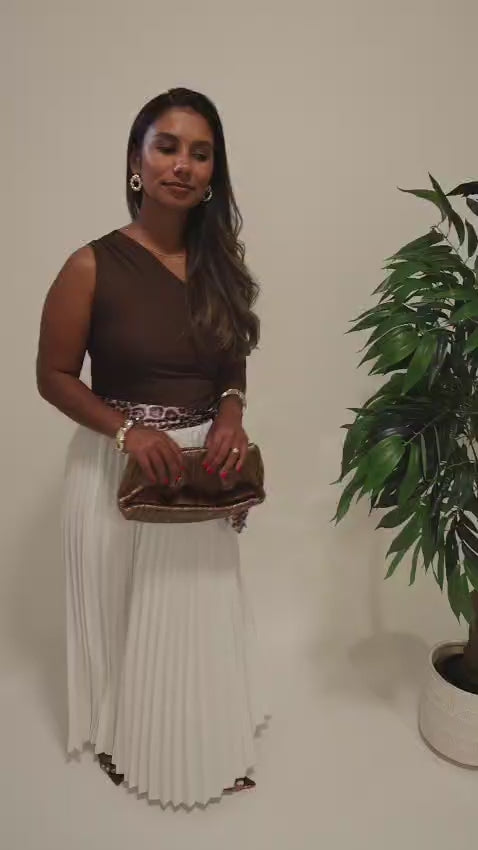 PLEATED MAXI SKIRT